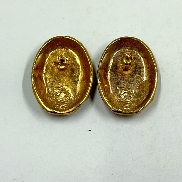 Oversized Oval Gold and Enamel Kintsugi Style Vintage Earrings - Picture 7 of 8